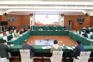 省科协召开党组理论学习中心组“深入学习宣传贯彻党的二十大精神”专题（扩大）学习会